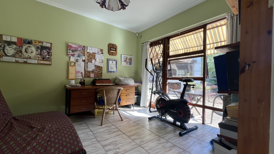 3 Bedroom Property for Sale in Table View Western Cape